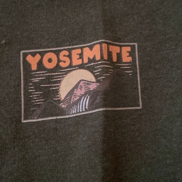 Mens Yosemite sweatshirt - Picture 2 of 4
